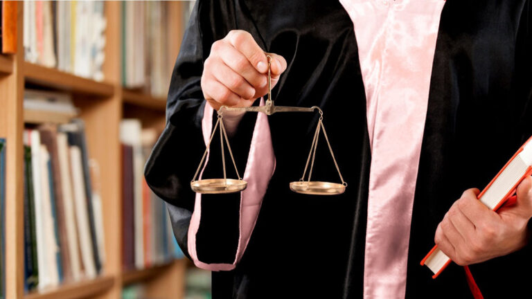 Dopo la Storica Sentenza emessa dal Tribunale di Brindisi – Dott.ssa Roberta Marra – Continua il Trend di Vittorie del Coordinamento: L’ACF emana due decisioni con le quali riconosce il diritto dei risparmiatori Veneto Banca al risarcimento del danno